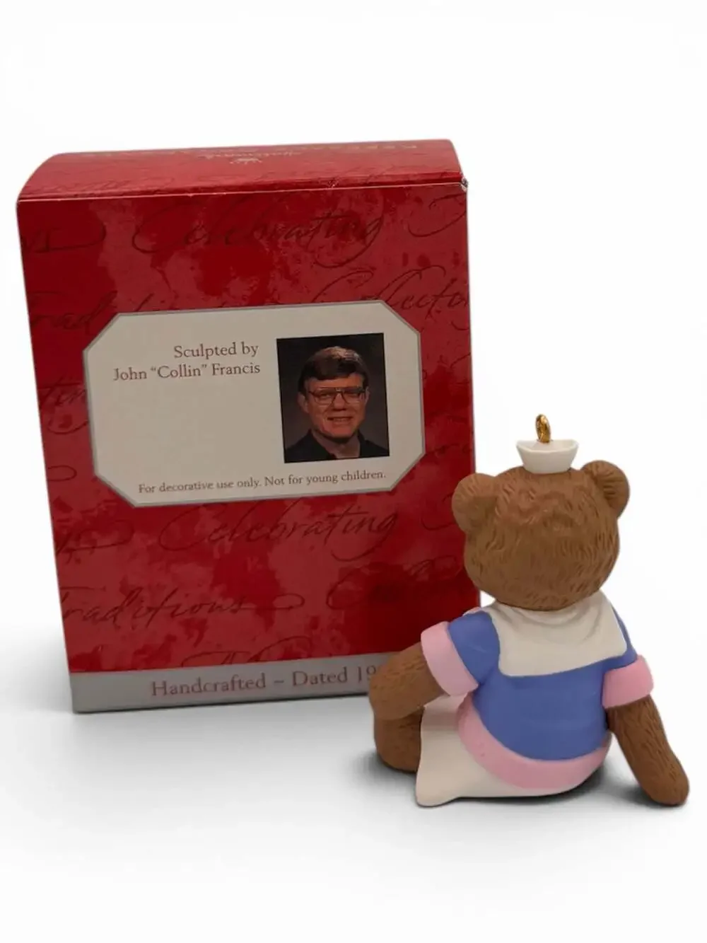 1998 Hallmark Keepsake Christmas Ornament Granddaughter Teddy Bear